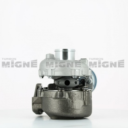 Turbo neuf comprenant :