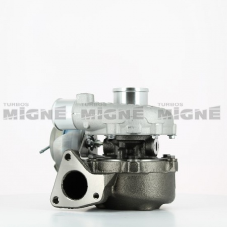 Turbo neuf comprenant :