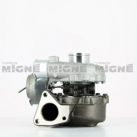 Turbo neuf comprenant :