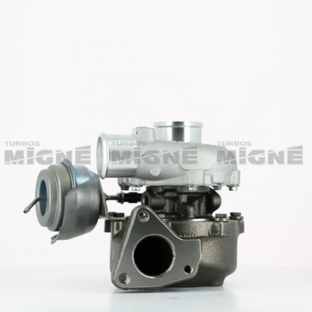 Turbo neuf comprenant :