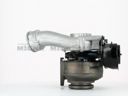 Turbo neuf comprenant :