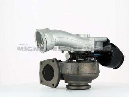 Turbo neuf comprenant :