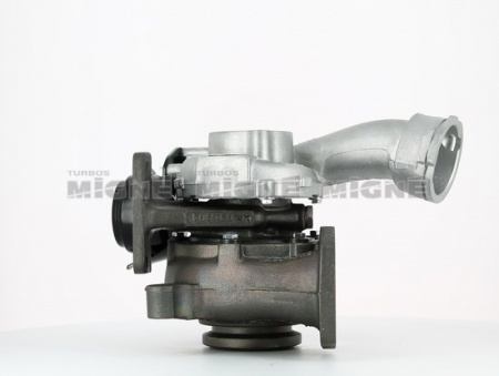 Turbo neuf comprenant :