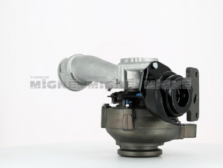 Turbo neuf comprenant :