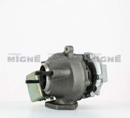 Turbo neuf comprenant :