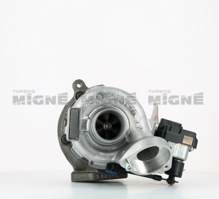 Turbo neuf comprenant :