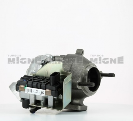 Turbo neuf comprenant :