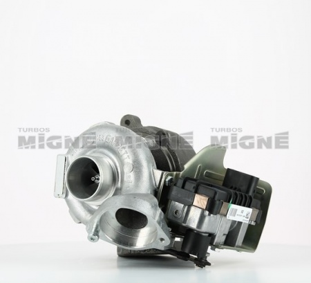 Turbo neuf comprenant :