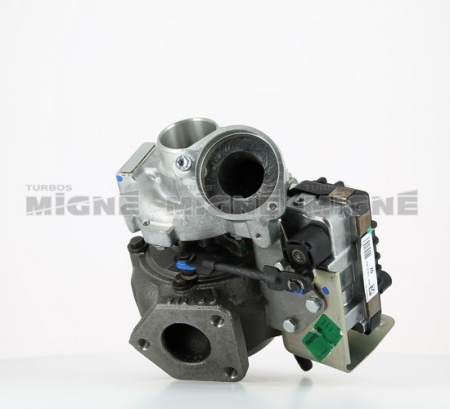 Turbo neuf comprenant :