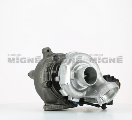 Turbo neuf comprenant :