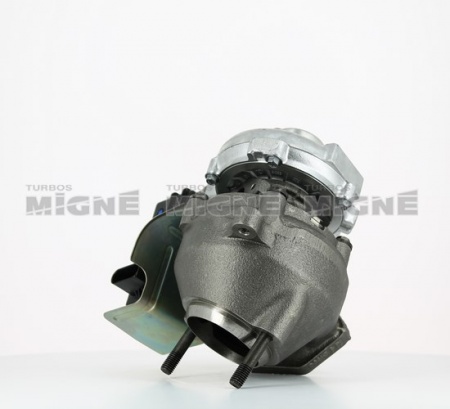 Turbo neuf comprenant :