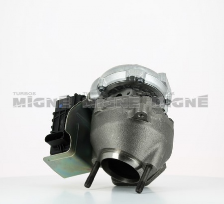 Turbo neuf comprenant :