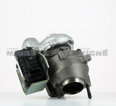 Turbo neuf comprenant :