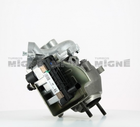 Turbo neuf comprenant :