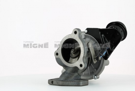 Turbo neuf comprenant :