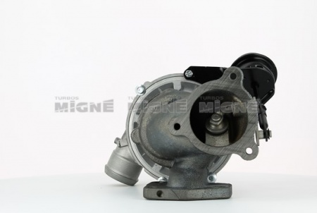 Turbo neuf comprenant :