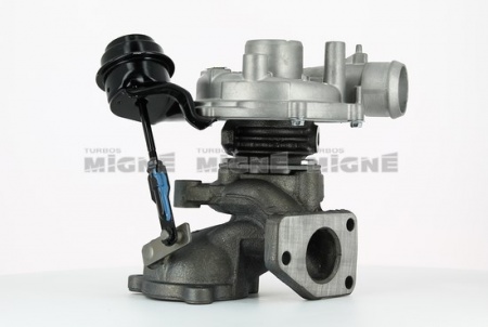 Turbo neuf comprenant :