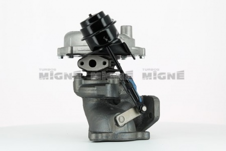 Turbo neuf comprenant :