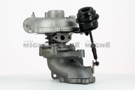 Turbo neuf comprenant :