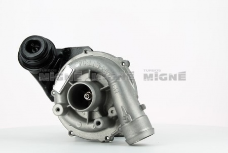 Turbo neuf comprenant :