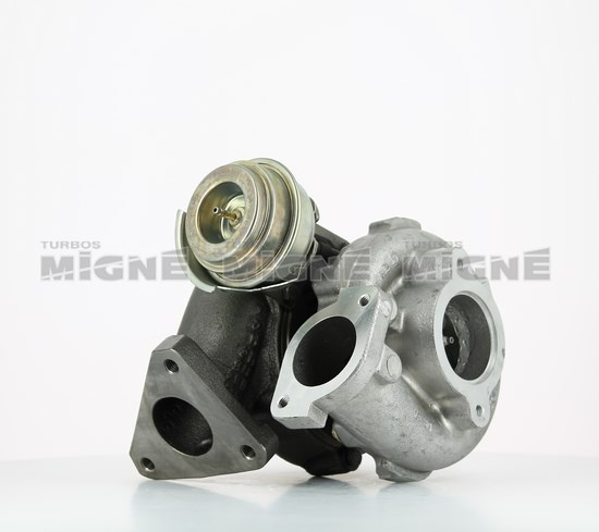 Turbo neuf comprenant :