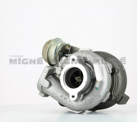 Turbo neuf comprenant :