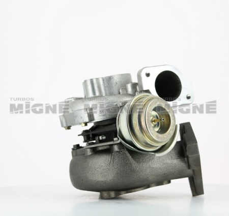 Turbo neuf comprenant :