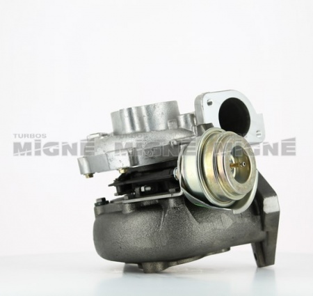 Turbo neuf comprenant :