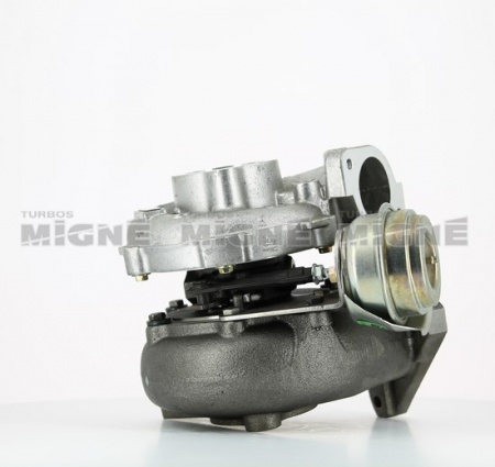 Turbo neuf comprenant :