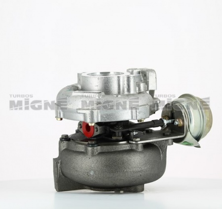 Turbo neuf comprenant :