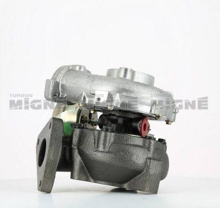 Turbo neuf comprenant :