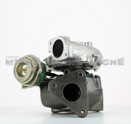 Turbo neuf comprenant :