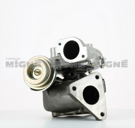 Turbo neuf comprenant :