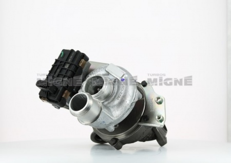 Turbo neuf comprenant :