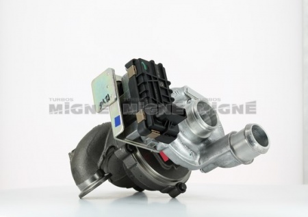 Turbo neuf comprenant :