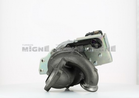 Turbo neuf comprenant :