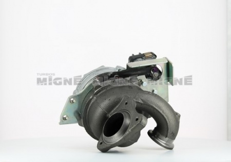 Turbo neuf comprenant :