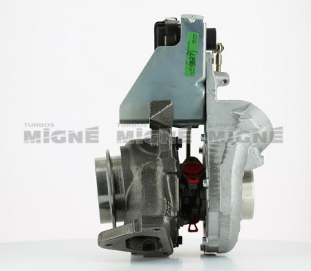 Turbo neuf comprenant :