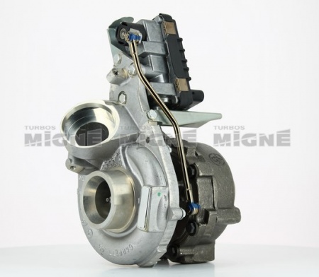 Turbo neuf comprenant :