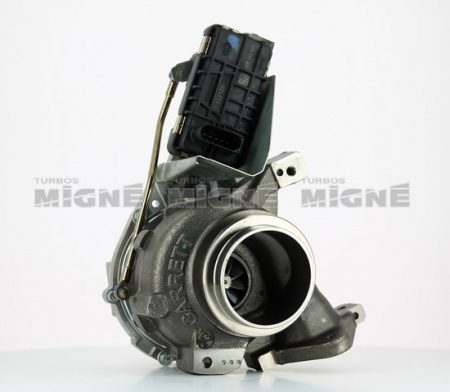 Turbo neuf comprenant :