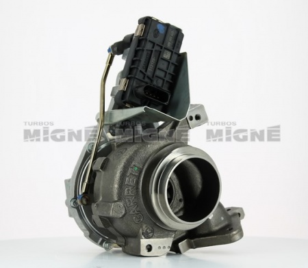 Turbo neuf comprenant :