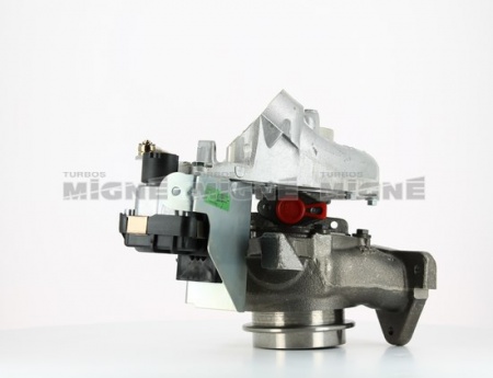 Turbo neuf comprenant :