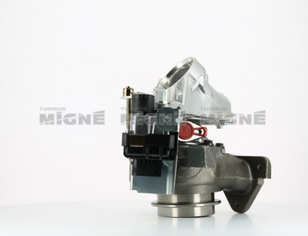 Turbo neuf comprenant :