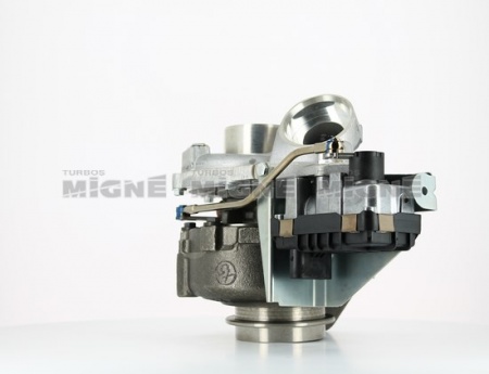 Turbo neuf comprenant :