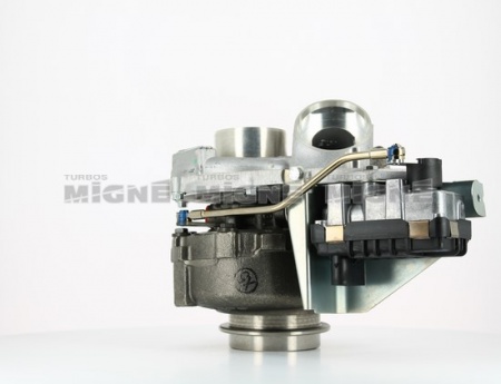 Turbo neuf comprenant :