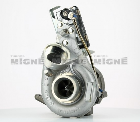 Turbo neuf comprenant :