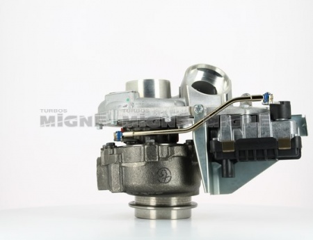 Turbo neuf comprenant :