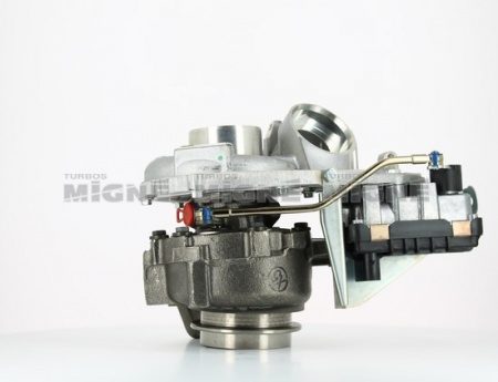 Turbo neuf comprenant :