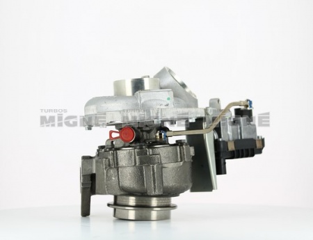 Turbo neuf comprenant :