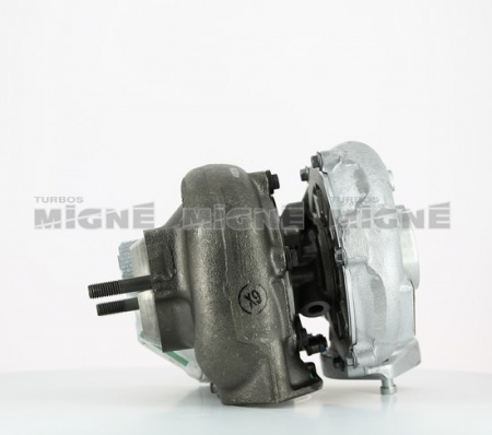 Turbo neuf comprenant :